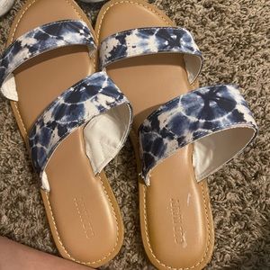 Old navy Sandals